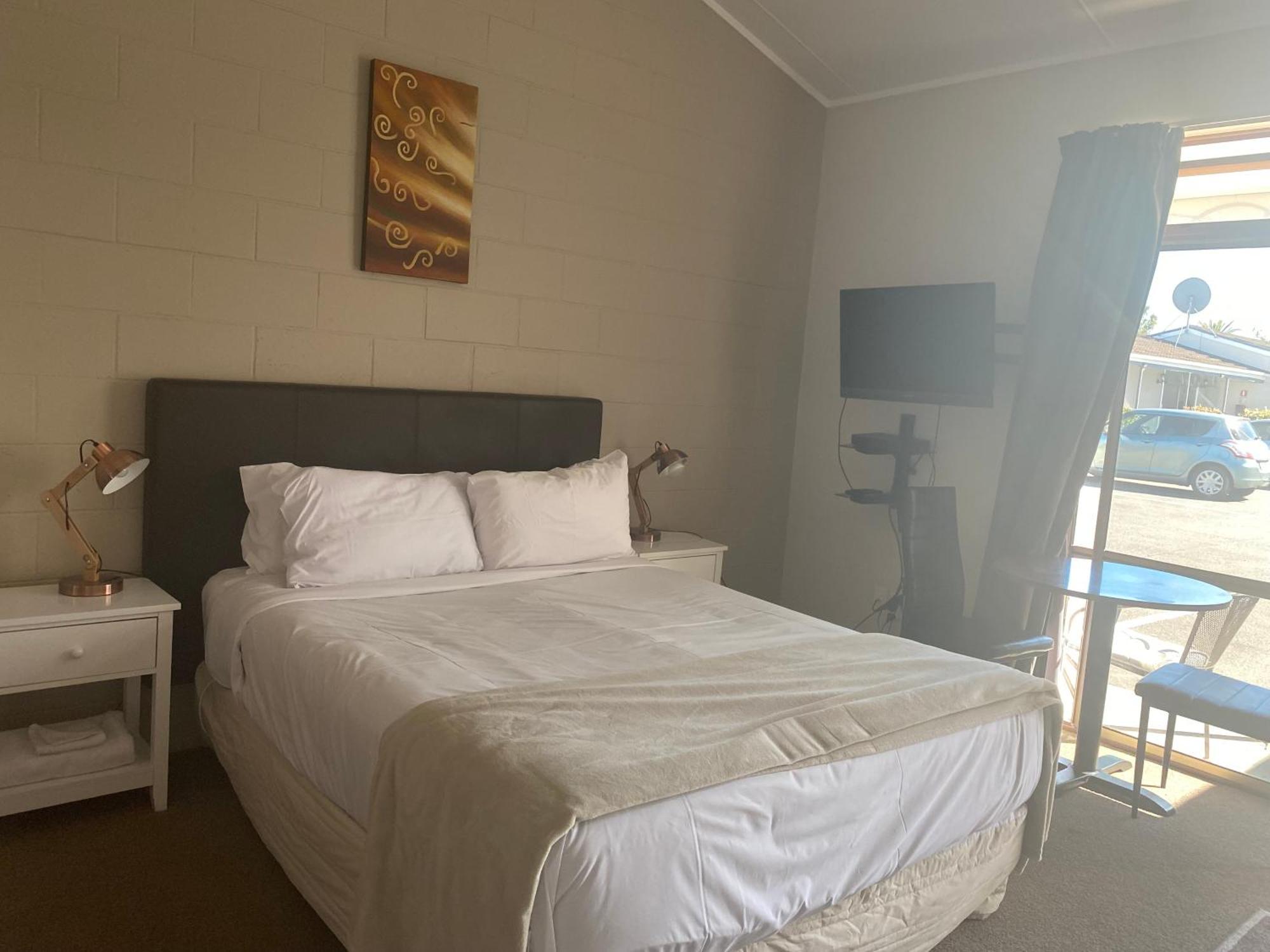 Acorn Estate Motel มาสเตอร์ตัน ภายนอก รูปภาพ